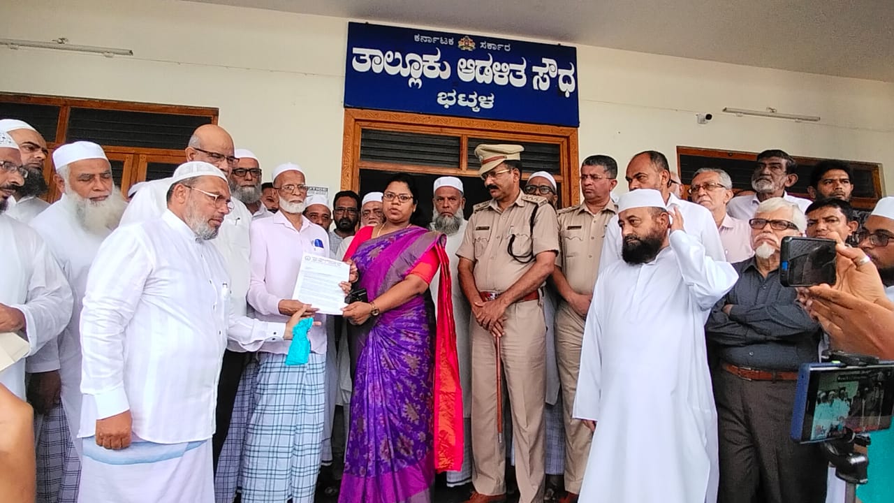 ಭಟ್ಕಳ; ಪ್ರವಾದಿ ನಿಂದಕರ ವಿರುದ್ಧ ಕ್ರಮಕ್ಕೆ ಒತ್ತಾಯಿಸಿ ರಾಷ್ಟ್ರಪತಿಗೆ ಮನವಿ