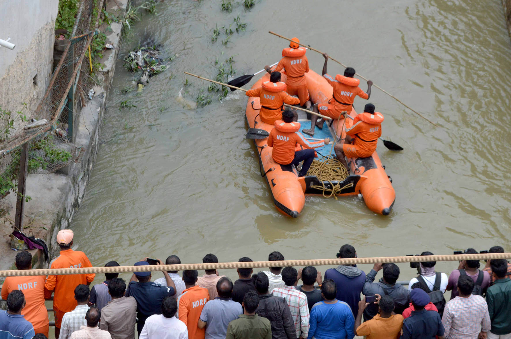 ಬೆಂಗಳೂರು: ರಾಜಕಾಲುವೆಯಲ್ಲಿ ಕೊಚ್ಚಿ ಹೋಗಿದ್ದ ಯುವಕನ ಮೃತ ದೇಹ ಪತ್ತೆ