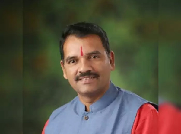 ನೀತಿಸಂಹಿತೆ ಉಲ್ಲಂಘನೆ: ಶಾಸಕ ಅನಿಲ್ ಬೆನಕೆ ವಿರುದ್ಧ ಕೋರ್ಟ್ ನಿಂದ ವಾರಂಟ್ ಜಾರಿ