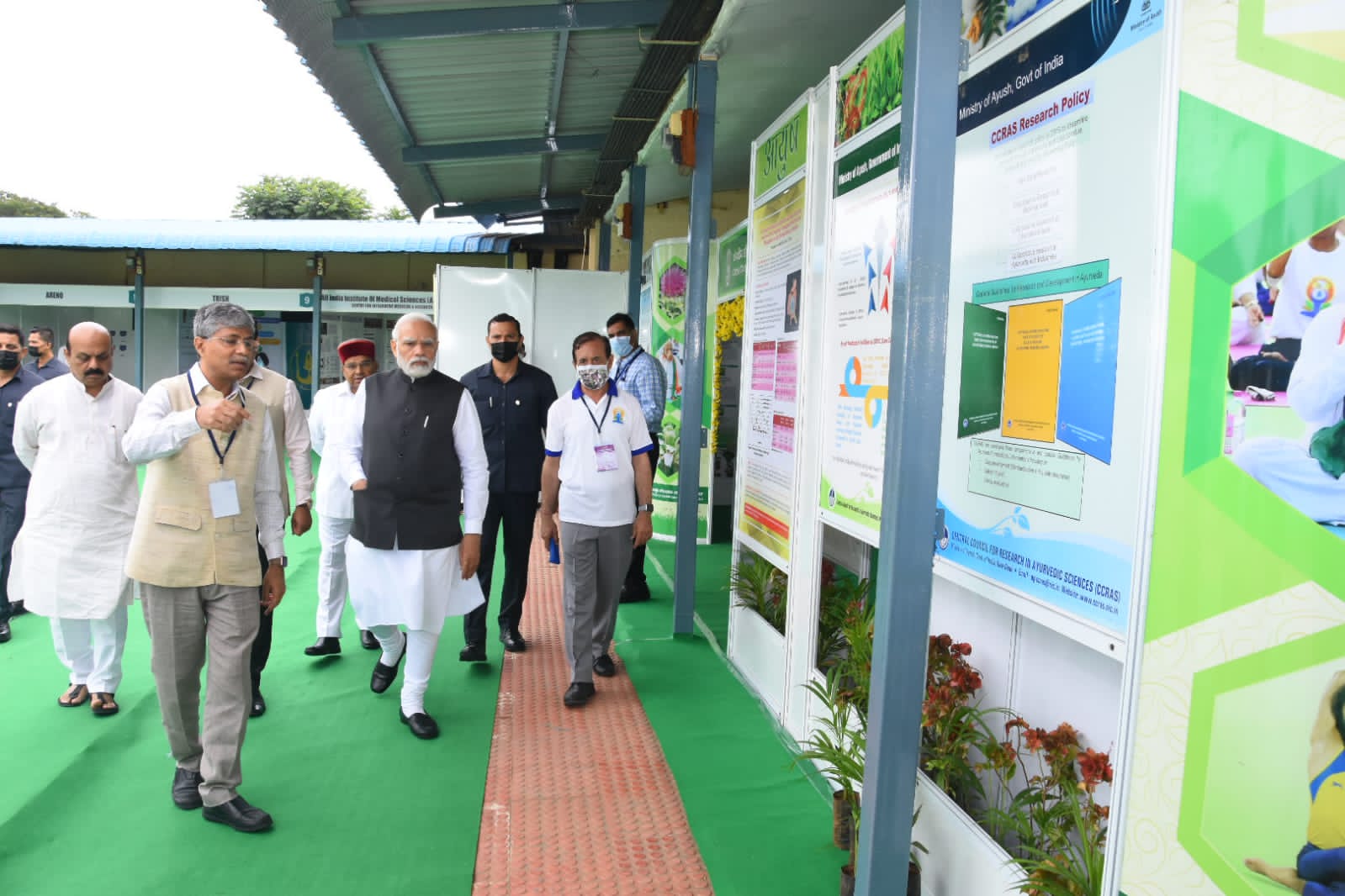 ಮೈಸೂರು: ಡಿಜಿಟಲ್ ಯೋಗ ಕೇಂದ್ರವನ್ನು ಉದ್ಘಾಟಿಸಿದ ಪ್ರಧಾನಿ ನರೇಂದ್ರ ಮೋದಿ