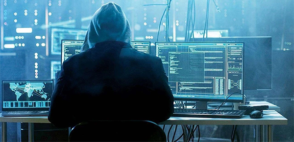 ಸೈಬರ್ ದರೋಡೆಕೋರರ ಜಾಲಕ್ಕೆ ಬೀಳದಿರಿ... ಅಪರಿಚಿತರ ವೀಡಿಯೊ ಕಾಲ್ ಬಂದಾಗ ಇರಲಿ ಎಚ್ಚರ