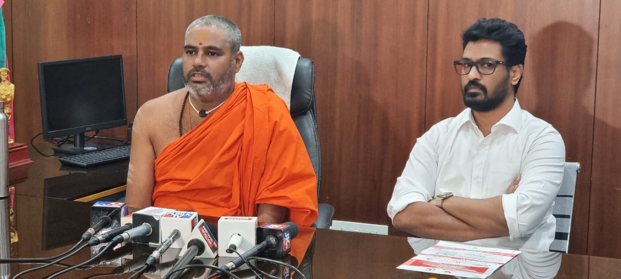 ಪಠ್ಯ ಪರಿಷ್ಕರಣೆ ಲೋಪ ಸರಿಪಡಿಸದಿದ್ದರೆ ಹೋರಾಟ: ನಿರಂಜನಾನಂದಪುರಿ ಸ್ವಾಮೀಜಿ