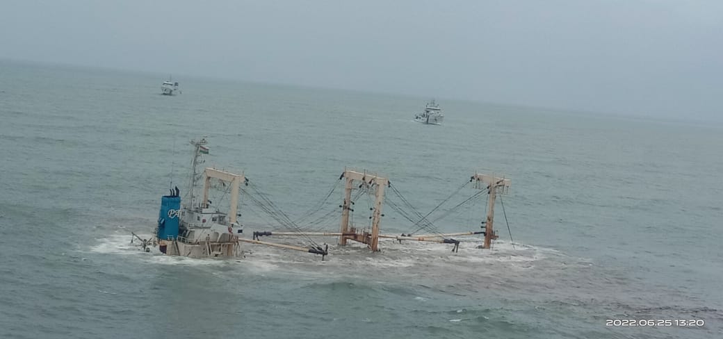 ಉಳ್ಳಾಲ; ಹಡಗು ಮುಳುಗಡೆಯಾದ ಪ್ರದೇಶದಲ್ಲಿ ಮೀನುಗಾರಿಕೆ ನಡೆಸದಂತೆ ಸೂಚನೆ