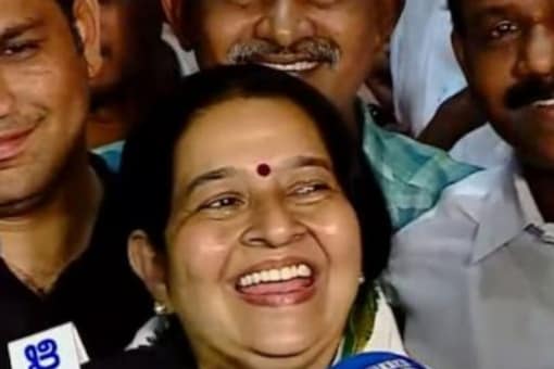 ಕೇರಳದಲ್ಲಿ ಉಪ ಚುನಾವಣೆ: ಭಾರೀ ಅಂತರದಿಂದ ಗೆದ್ದ ಕಾಂಗ್ರೆಸ್  ಅಭ್ಯರ್ಥಿ ಉಮಾ ಥಾಮಸ್