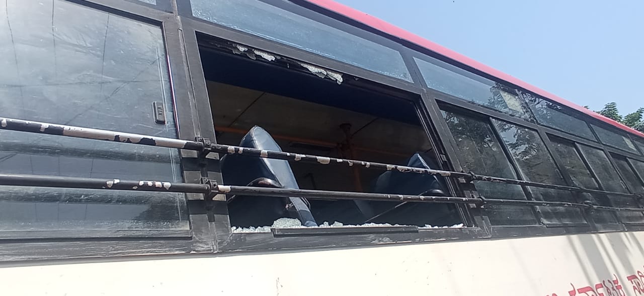 ಶ್ರೀಶೈಲದಲ್ಲಿ ಕನ್ನಡಿಗರ ಮೇಲೆ ಮತ್ತೆ ದೌರ್ಜನ್ಯ: ಕೆಎಸ್ಸಾರ್ಟಿಸಿ ಬಸ್ ಚಾಲಕ-ನಿರ್ವಾಹಕನಿಗೆ ಹಲ್ಲೆ