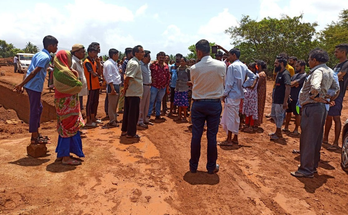 ಬೈಂದೂರು; ಅಕ್ರಮ ಕಲ್ಲು ಗಣಿಗಾರಿಕೆಗೆ ಅಧಿಕಾರಿಗಳ ದಾಳಿ: 80 ಸಾವಿರ ರೂ. ದಂಡ