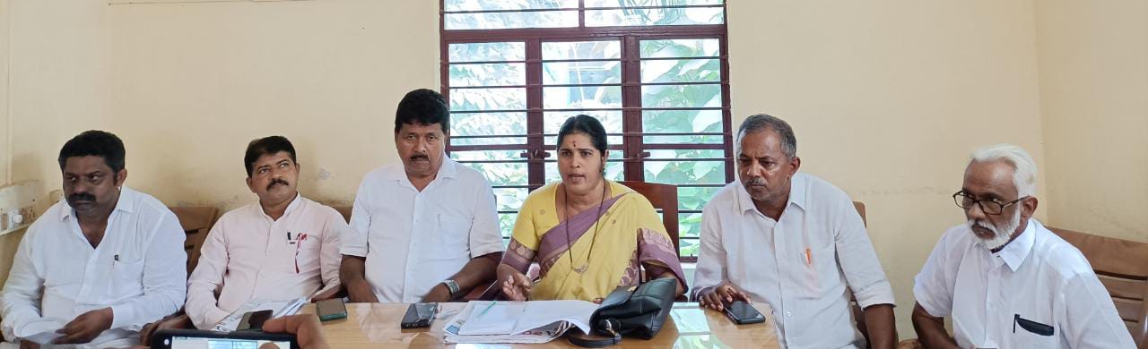 ಗೋಡ್ಸೆ ನಾಮಫಲಕ ಅಳವಡಿಸಿದ ದೇಶದ್ರೋಹಿಗಳ ಬಂಧನವಾಗಲಿ : ಮಮತಾ ಗಟ್ಟಿ