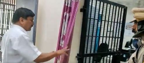 ಪರಪ್ಪನ ಅಗ್ರಹಾರ ಕಾರಾಗೃಹಕ್ಕೆ ಗೃಹ ಸಚಿವ ಆರಗ ಜ್ಞಾನೇಂದ್ರ ದಿಢೀರ್ ಭೇಟಿ