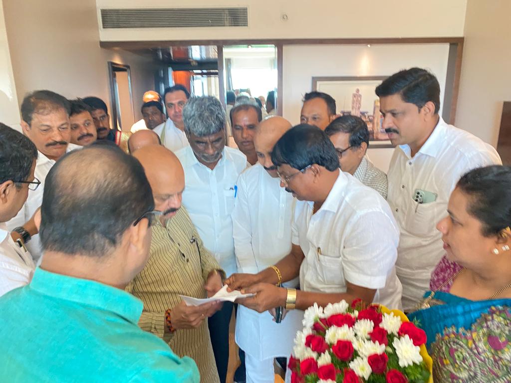 ಬಿಲ್ಲವ ಸಮಾಜದ ಮೂರು ಬೇಡಿಕೆಗಳನ್ನು ಈಡೇರಿಸುವ ಭರವಸೆ ನೀಡಿದ ಸಿಎಂ ಬೊಮ್ಮಾಯಿ