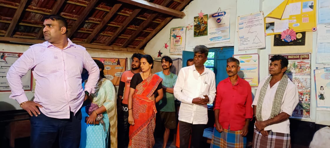 ಏರುತ್ತಿರುವ ನೆರೆ : ಉತ್ತರ ಕನ್ನಡ ಜಿಲ್ಲೆಯಲ್ಲಿ ಸಚಿವ ಕೋಟ ಶ್ರೀನಿವಾಸ ಪೂಜಾರಿ ಪ್ರವಾಸ