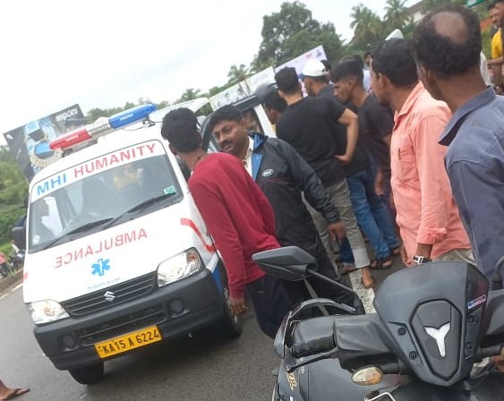 ಬೈಂದೂರು: ರಸ್ತೆ ಅಪಘಾತಕ್ಕೆ ಮಣಿಪಾಲದ ವಿದ್ಯಾರ್ಥಿಗಳಿಬ್ಬರು ಬಲಿ