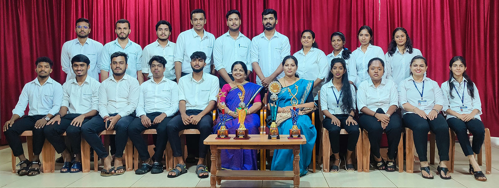 ಅಂತರ್ ಕಾಲೇಜು ಸಾಂಸ್ಕೃತಿಕ ಸ್ಪರ್ಧೆ; ವಿಬಿಸಿಎಲ್‌ಗೆ ಪ್ರಶಸ್ತಿ