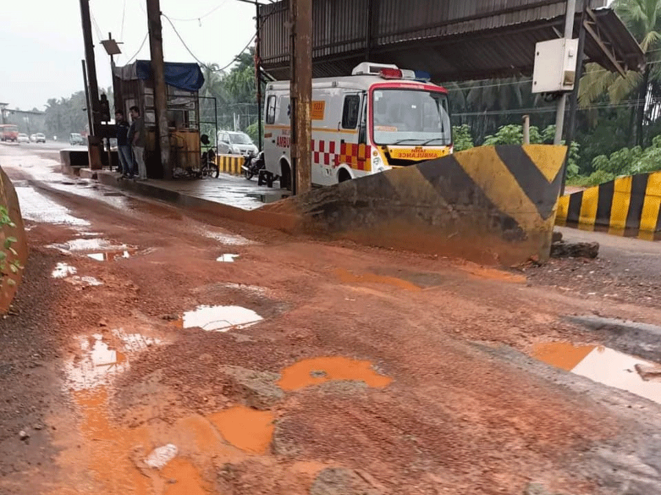 ಟೋಲ್ ಪಾವತಿ ರಸ್ತೆಗಳ ದುರವಸ್ಥೆ ಕ್ರಿಮಿನಲ್ ಅಪರಾಧ: ಟೋಲ್ ಗೇಟ್ ವಿರೋಧಿ ಹೋರಾಟ ಸಮಿತಿ