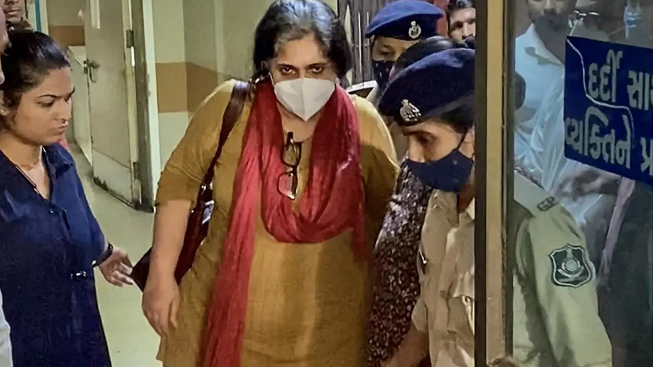 ಗುಜರಾತ್‌ ಗಲಭೆ ಪ್ರಕರಣ: ಎಸ್‌ಐಟಿ ದಾಖಲಿಸಿರುವ ಪ್ರಕರಣಗಳನ್ನು ನಿರಾಕರಿಸಿದ ತೀಸ್ತಾ ಸೆಟಲ್ವಾಡ್‌