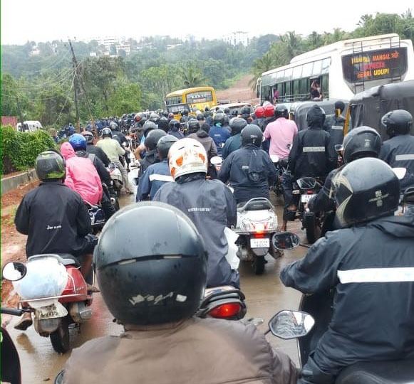 ಪರ್ಕಳ ರಾಷ್ಟ್ರೀಯ ಹೆದ್ದಾರಿಯಲ್ಲಿ ನಿತ್ಯ ಗಂಟೆಗಟ್ಟಲೆ ಟ್ರಾಫಿಕ್ ಜಾಮ್