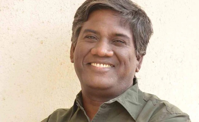 ಬಂಧಿತ ಅಧಿಕಾರಿಯೊಂದಿಗಿನ ಅಮಿತ್ ಶಾ ಫೋಟೊ ಶೇರ್: ಚಿತ್ರ ನಿರ್ದೇಶಕ ಅವಿನಾಶ್ ದಾಸ್ ವಶಕ್ಕೆ