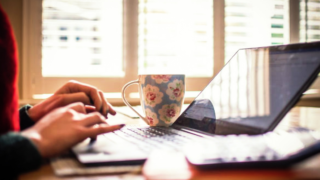 ವಾಣಿಜ್ಯ ಸಚಿವಾಲಯದಿಂದ ಮನೆಯಿಂದ ಕೆಲಸದ ನಿಯಮ ಘೋಷಣೆ