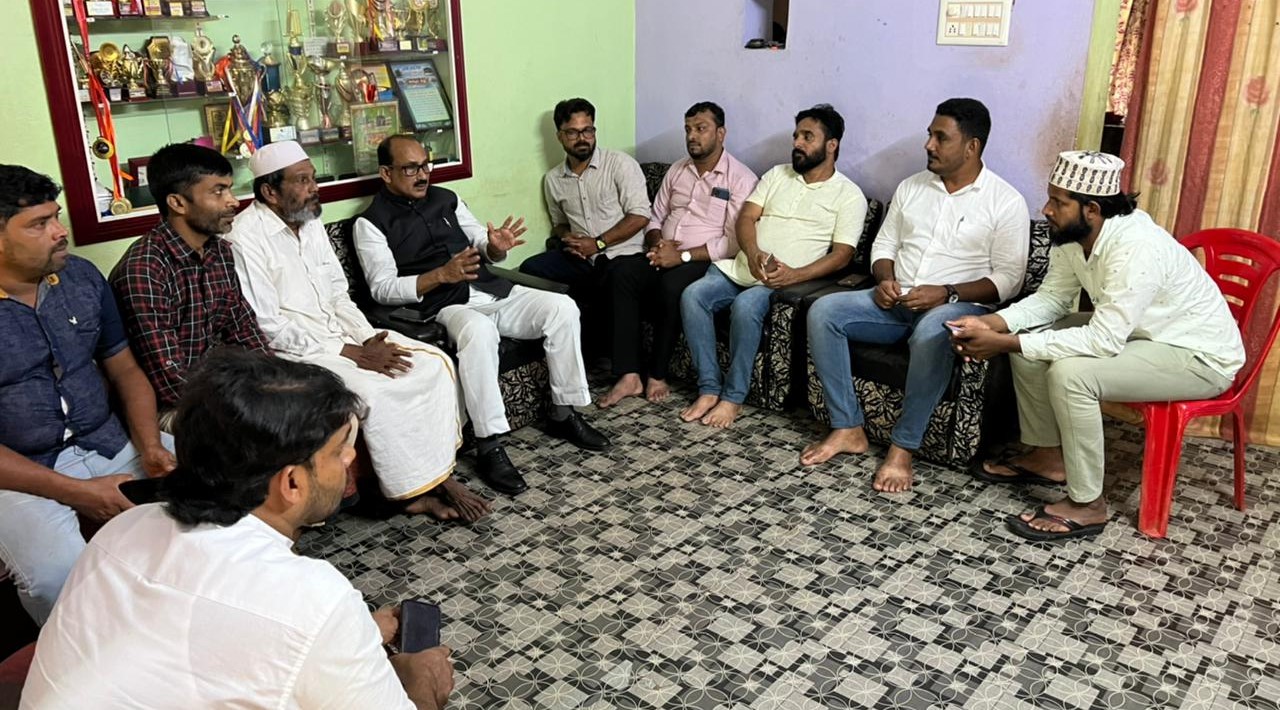 ಮೃತ ಮಸೂದ್ ಮನೆಗೆ ಕಾಂಗ್ರೆಸ್ ನಿಯೋಗ ಭೇಟಿ