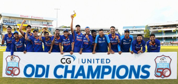 ವೆಸ್ಟ್ ಇಂಡೀಸ್ ವಿರುದ್ಧ ಏಕದಿನ ಸರಣಿ: ಕ್ಲೀನ್ಸ್ವೀಪ್ ಸಾಧಿಸಿದ ಭಾರತ ವೆಸ್ಟ್ ಇಂಡೀಸ್ ವಿರುದ್ಧ ಏಕದಿನ ಸರಣಿ: ಕ್ಲೀನ್ಸ್ವೀಪ್ ಸಾಧಿಸಿದ ಭಾರತ