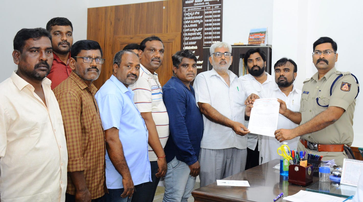 ಪ್ರಚೋದನಕಾರಿ ಹೇಳಿಕೆ: ಕಾಳಿಸ್ವಾಮಿ ವಿರುದ್ಧ ದೂರು