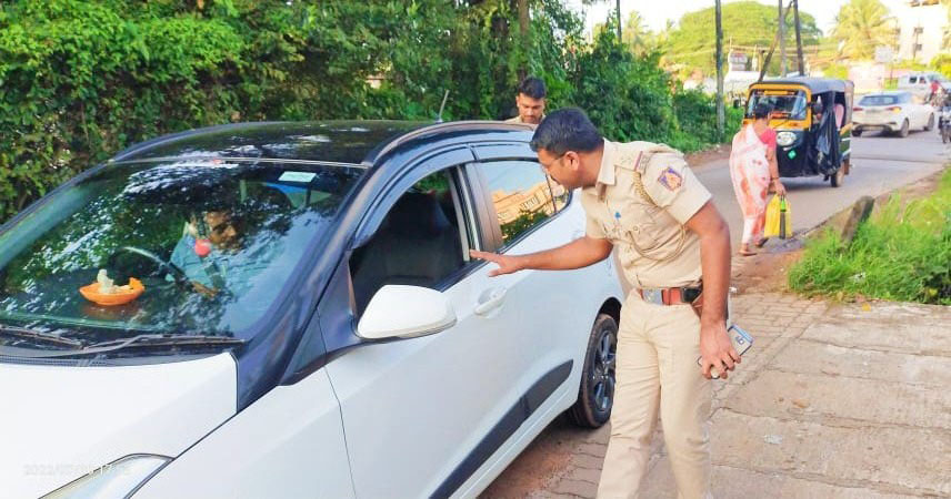 ಕುಂದಾಪುರ ಪೊಲೀಸ್ ಉಪವಿಭಾಗ ವ್ಯಾಪ್ತಿಯಲ್ಲಿ ವಾಹನಗಳ ತಪಾಸಣೆ