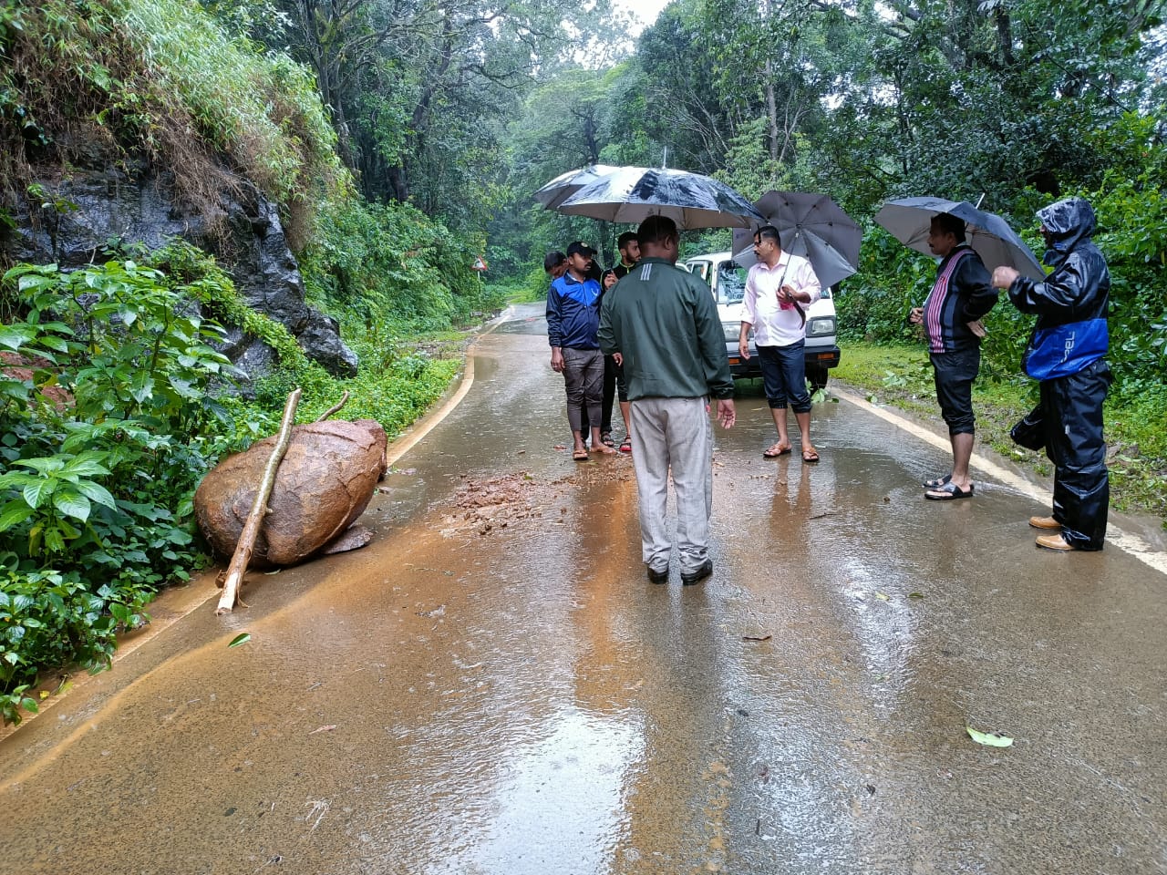 ಭಾರೀ ಮಳೆ ಹಿನ್ನೆಲೆ; ಕೊಡಗು ಜಿಲ್ಲಾದ್ಯಂತ ನಾಳೆ (ಜು.6) ಶಾಲಾ-ಕಾಲೇಜುಗಳಿಗೆ ರಜೆ