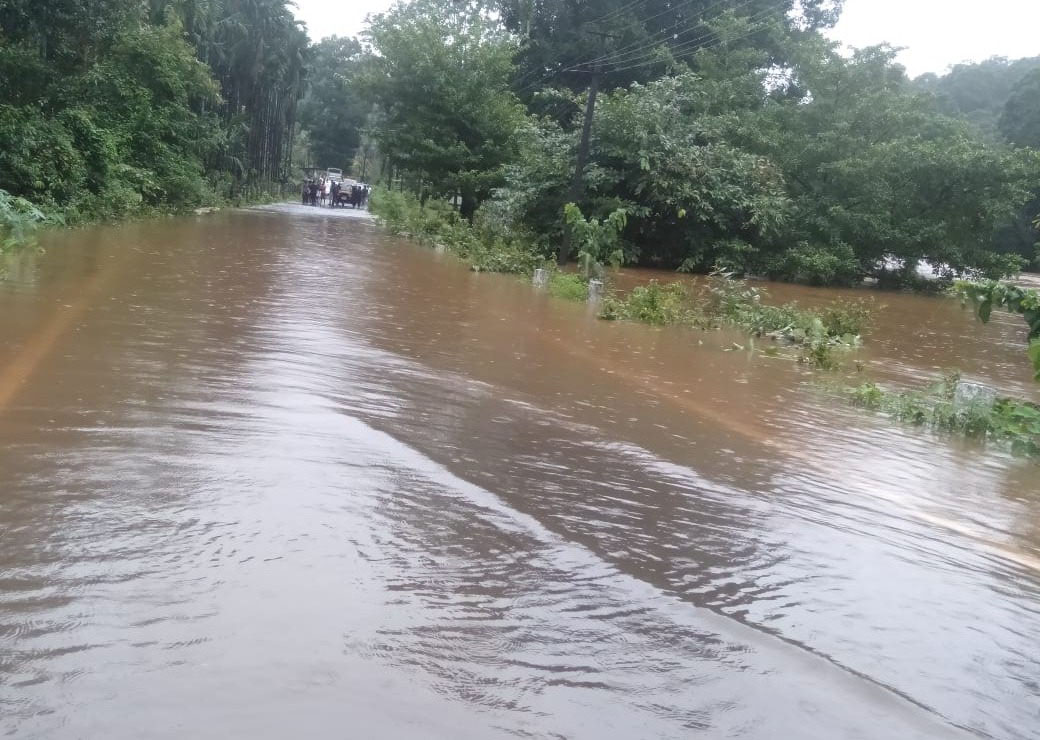 ಹೆಬ್ರಿ: ಉಕ್ಕಿ ಹರಿದ ಸೀತಾನದಿ: 2 ತಾಸು ರಾ.ಹೆದ್ದಾರಿ ಸಂಚಾರ ಸ್ಥಗಿತ