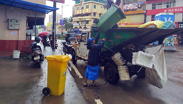 ಮಂಗಳೂರು: ಮನೆ ಮನೆಗಳಿಂದ ತ್ಯಾಜ್ಯ ಸಂಗ್ರಹ ಆರಂಭ