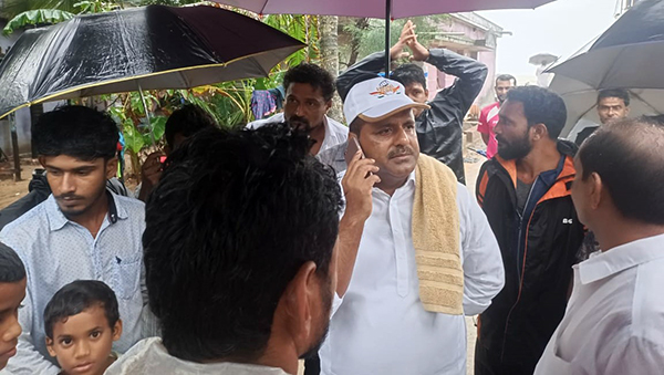 ಪ್ರಕೃತಿ ವಿಕೋಪಕ್ಕೆ ಸ್ಪಂದಿಸದ ಸರಕಾರ: ಶಾಸಕ ಯು.ಟಿ. ಖಾದರ್ ಆಕ್ರೋಶ