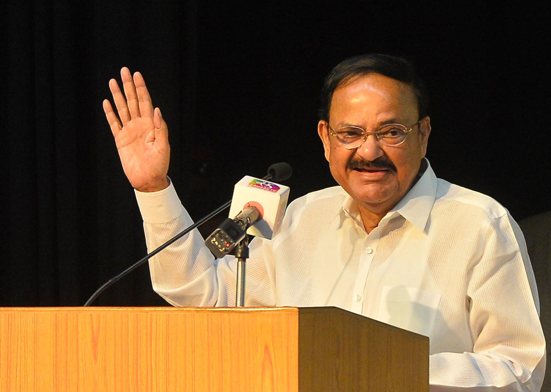 ಮಹಿಳಾ ವಿಮೋಚನೆಗೆ ಅಡ್ಡಿಯಾಗಿರುವ ಅಡೆತಡೆಗಳನ್ನು ತೆಗೆದು ಹಾಕಿ: ಉಪರಾಷ್ಟ್ರಪತಿ ಎಂ.ವೆಂಕಯ್ಯ ನಾಯ್ಡು