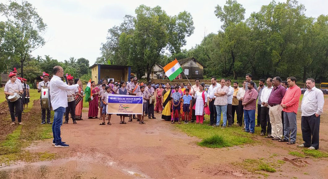 ಅಲೆವೂರಿನಲ್ಲಿ  ಶಾಲಾ ಮಕ್ಕಳಿಂದ ಪ್ರಭಾತ್ ಫೇರಿ