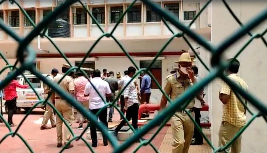 ವಿಧಾನಸೌಧ ಬಳಿಯ ಎಂಎಸ್ ಕಟ್ಟಡದ ನೀರಿನ ಸಂಪ್‍ನಲ್ಲಿ ಶವ ಪತ್ತೆ; ನೀರು ಕುಡಿದ ನೌಕರರಲ್ಲಿ ಆತಂಕ!