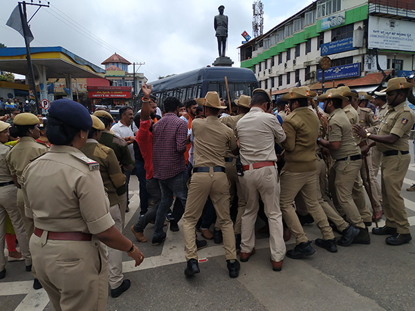 ಮಾಜಿ ಸಿಎಂ ಸಿದ್ದರಾಮಯ್ಯ ಕಾರಿನ ಮೇಲೆ ಮೊಟ್ಟೆ ಎಸೆದ ಪ್ರಕರಣ: 9 ಮಂದಿ ಆರೋಪಿಗಳ ಬಂಧನ