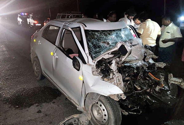 ತುಮಕೂರು | ಭೀಕರ ರಸ್ತೆ ಅಪಘಾತ: ಇಬ್ಬರು ಮಕ್ಕಳ ಸಹಿತ ಮೂವರು ಮೃತ್ಯು