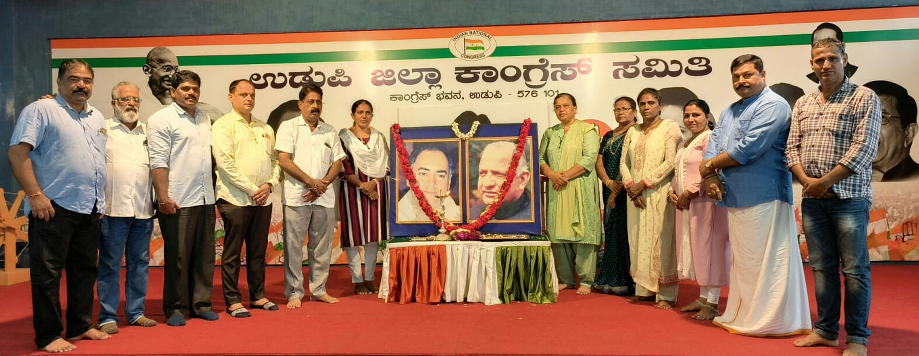 ಉಡುಪಿ: ಕಾಂಗ್ರೆಸ್‌ನಿಂದ ರಾಜೀವ ಗಾಂಧಿ, ಅರಸು ಜನ್ಮದಿನಾಚರಣೆ