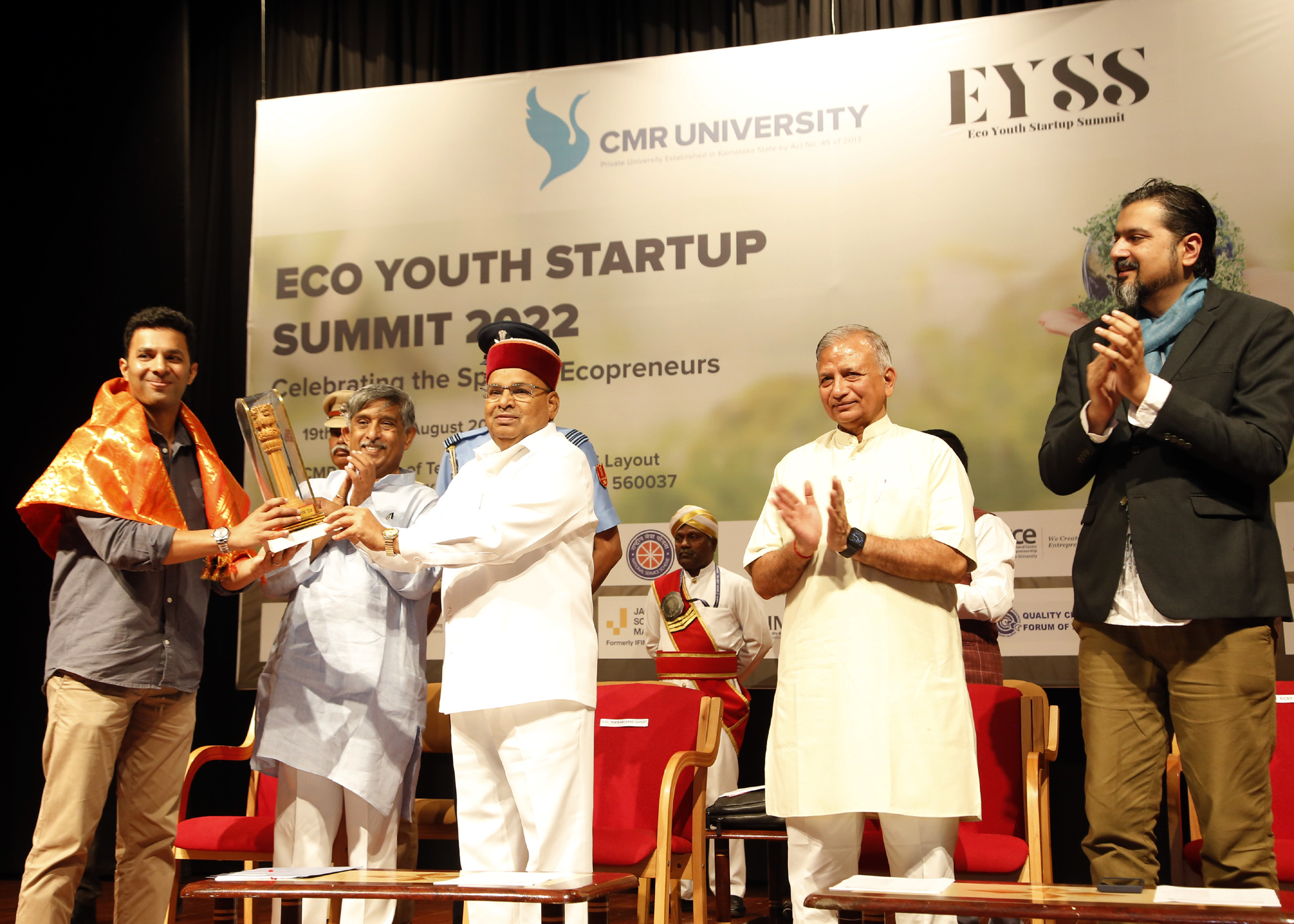 ಪರಿಸರ ಸ್ನೇಹಿ ಸ್ಟಾರ್ಟ್‍ಅಪ್‍ಗಳಿಗೆ ಆದ್ಯತೆ ನೀಡಿ: ರಾಜ್ಯಪಾಲ ಥಾವರ್ ಚಂದ್ ಗೆಹ್ಲೋಟ್ ಕರೆ