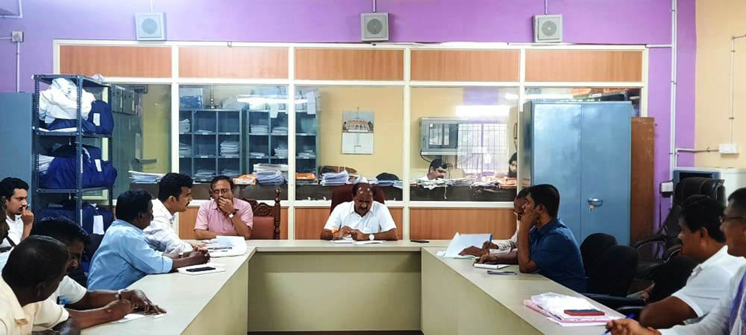 ಕಾಪು: ಸರ್ವೆ ಇಲಾಖೆ ಅಧಿಕಾರಿಗಳ ಸಭೆ ನಡೆಸಿದ ಶಾಸಕ ಲಾಲಾಜಿ ಮೆಂಡನ್