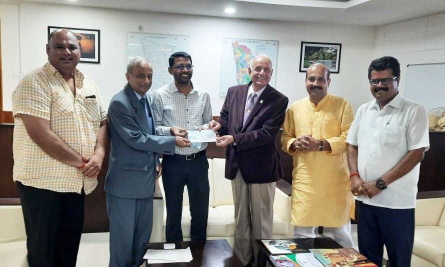 ಉಡುಪಿ ಜಿಲ್ಲಾ ರಜತ ಮಹೋತ್ಸವಕ್ಕೆ ಮಾಹೆಯಿಂದ 25 ಲಕ್ಷ ರೂ. ದೇಣಿಗೆ