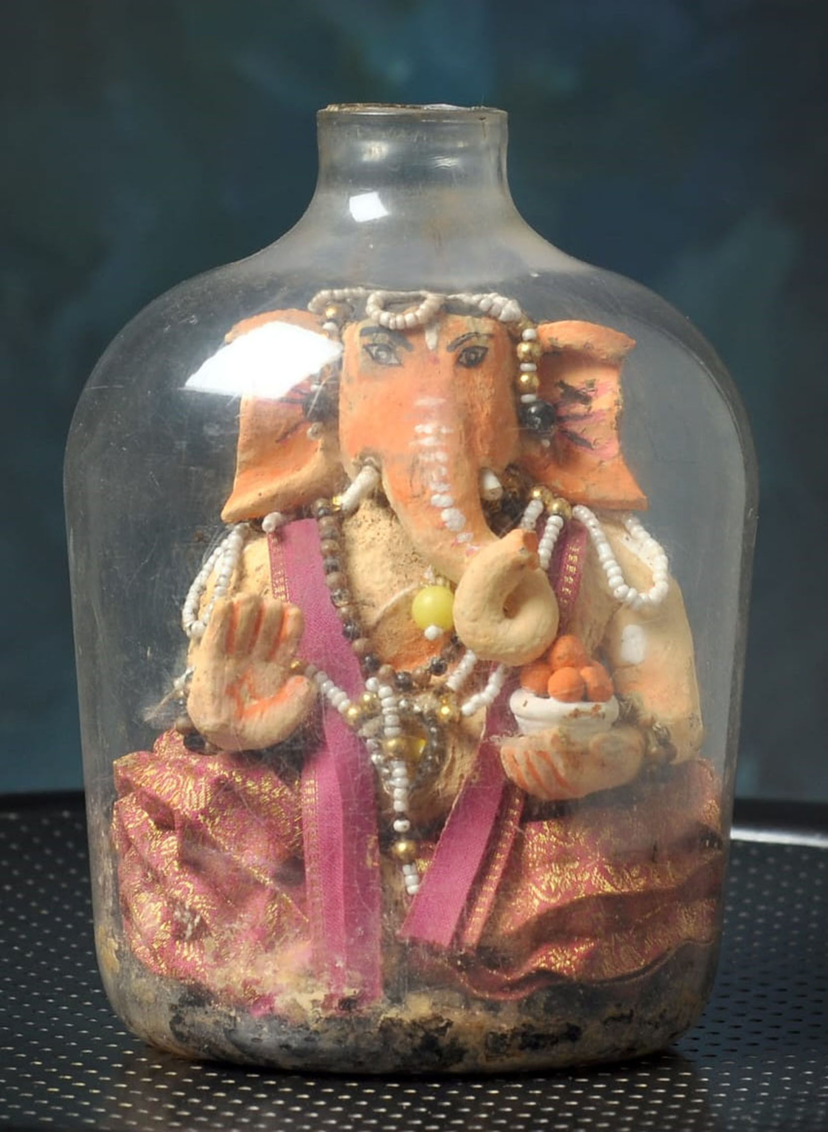 ಉಡುಪಿ: ಬಾಟಲಿಯಲ್ಲಿ ಕುಳಿತ ಗಣಪತಿ ಪ್ರದರ್ಶನ