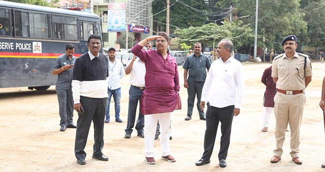 ಈದ್ಗಾ ಮೈದಾನ ವಿವಾದ: ಮುಸ್ಲಿಮ್ ಸಂಘಟನೆ ಸುಪ್ರೀಂಗೆ ಅರ್ಜಿ ಸಲ್ಲಿಸುವ ಸಾಧ್ಯತೆ ಇದೆ ಎಂದ ಸಚಿವ ಅಶೋಕ್