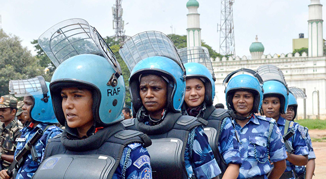 ಚಾಮರಾಜಪೇಟೆ ಈದ್ಗಾ ಮೈದಾನದಲ್ಲಿ ಭದ್ರತೆಗೆ 1,500 ಪೊಲೀಸರ ನಿಯೋಜನೆ, ಪಥಸಂಚಲನ