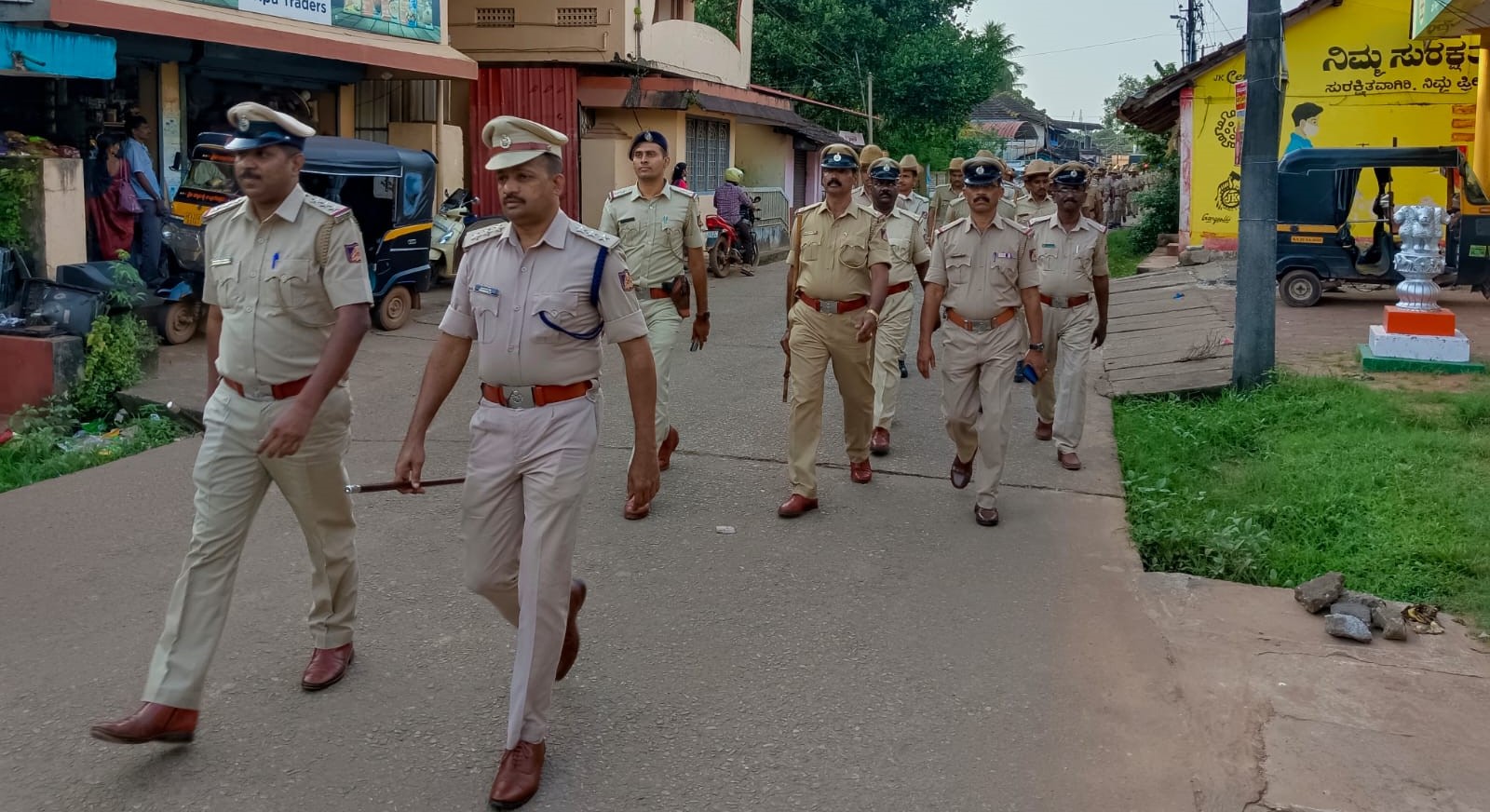 ಗಣೇಶ ಚತುರ್ಥಿ ಹಿನ್ನೆಲೆ; ಗಂಗೊಳ್ಳಿ‌ಯಲ್ಲಿ ಪೊಲೀಸರಿಂದ ಪಥಸಂಚಲ‌ನ