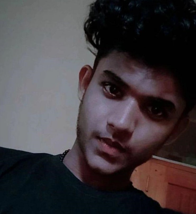 ಭಟ್ಕಳ: ಮೀನುಗಾರಿಕೆ ತೆರಳಿದ ದೋಣಿ ಮುಳುಗಡೆ; ಯುವಕ ನಾಪತ್ತೆ