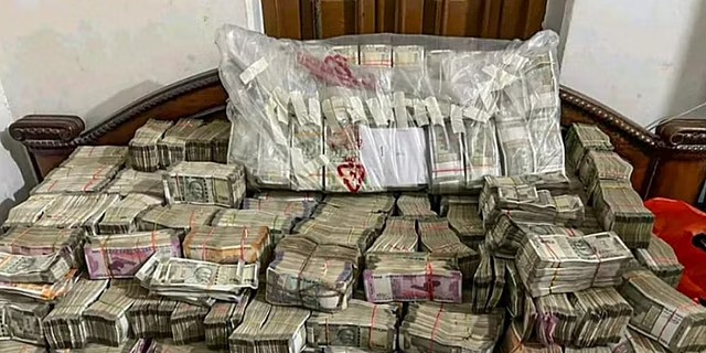 ವಂಚಕ ಗೇಮಿಂಗ್ ಆ್ಯಪ್ ನ ಪ್ರವರ್ತಕರ ವಿರುದ್ಧ ಈ.ಡಿ. ದಾಳಿ: 7 ಕೋಟಿ ರೂ. ನಗದು ವಶ