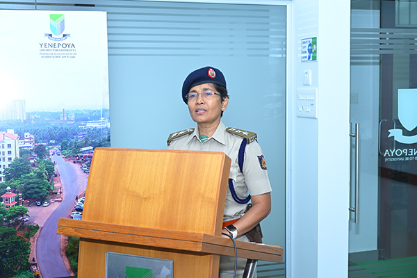 ವಿದ್ಯಾರ್ಥಿಗಳನ್ನು ಗುರುತಿಸಿ ಪುರಸ್ಕರಿಸುವುದು ಮಹತ್ವದ ಕಾರ್ಯ : ಗೀತಾ ಕುಲಕರ್ಣಿ