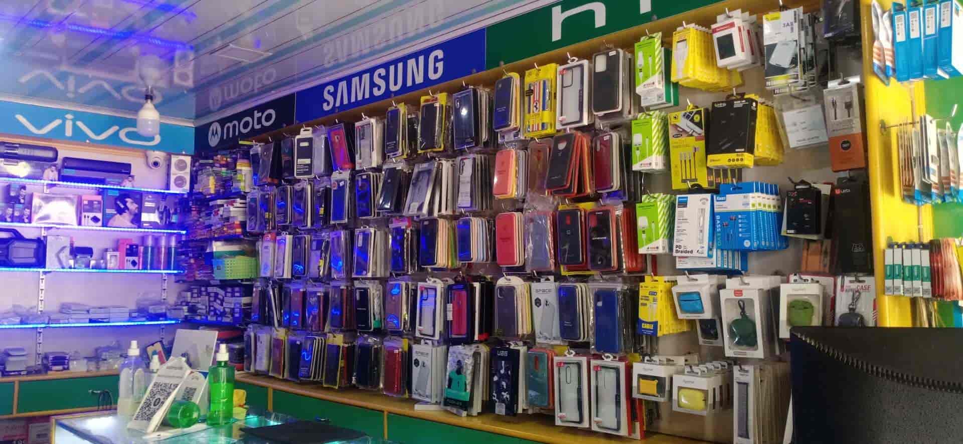 ಆನ್‌ಲೈನ್ ವ್ಯವಹಾರದಿಂದ ಸಣ್ಣ ಮೊಬೈಲ್ ಅಂಗಡಿಗಳಿಗೆ ನಷ್ಟ: ಡಿಕೆ ಉಮ್ರಾ