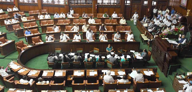 ಸರಕಾರ ಹಠಕ್ಕೆ ಬೀಳದೆ ಪ್ರಮುಖ ವಿಷಯಗಳ ಚರ್ಚೆಗೆ ಅವಕಾಶ ನೀಡಬೇಕು: ಪ್ರತಿಪಕ್ಷಗಳ ಒಕ್ಕೊರಲ ಆಗ್ರಹ