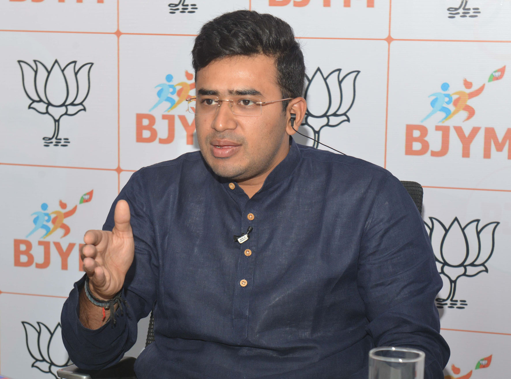 ಸಂಸದ ತೇಜಸ್ವಿ ಸೂರ್ಯರ ಹುಚ್ಚಾಟದಿಂದ KSRTC ಆಸ್ಪತ್ರೆ ಟ್ರಸ್ಟ್ ಗೆ ವರ್ಗಾವಣೆ: ಎಚ್.ವಿ.ಅನಂತಸುಬ್ಬರಾವ್