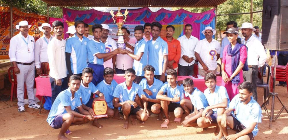 ಖೋಖೋ ಪಂದ್ಯಾಟ: ಭಂಡಾಕಾರ್ಸ್‌-ಹಾಲಾಡಿಗೆ ಪ್ರಶಸ್ತಿ