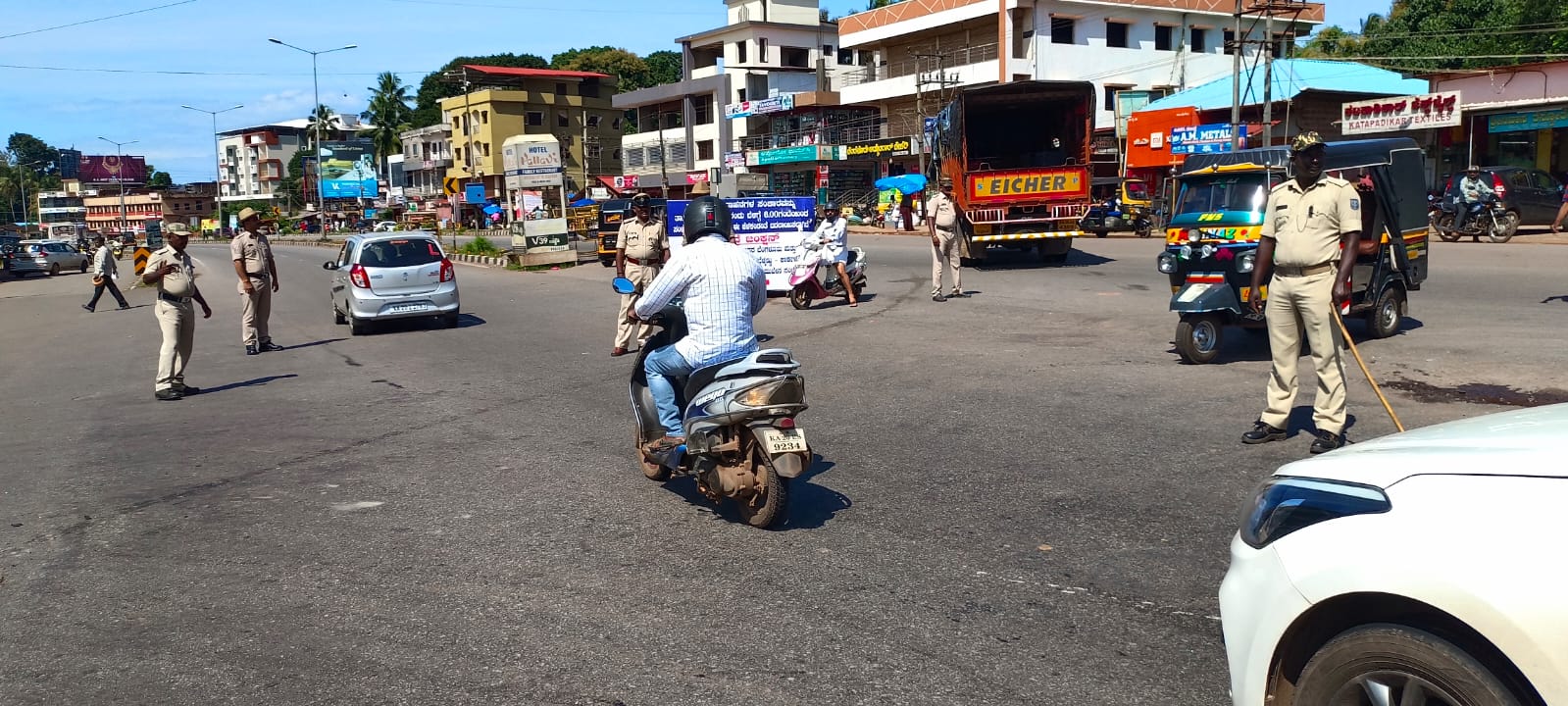 ಪಡುಬಿದ್ರೆ | ಮಂಗಳೂರಿನತ್ತ ಬರುವ ಘನ ವಾಹನಗಳ ಸಂಚಾರದಲ್ಲಿ ಮಾರ್ಪಾಡು